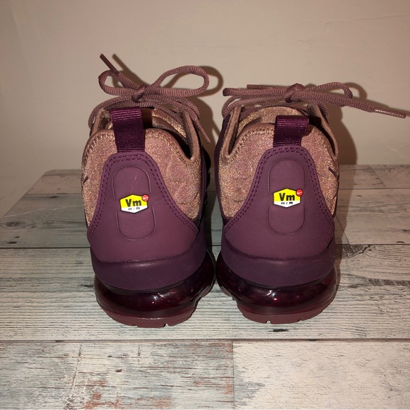 ❌SOLD❌Nike women’s air vapor max plus (rare find) - Picture 10 of 15